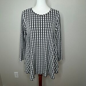 YUSHI‎ Tunic Top LG Black & White Textured Geometric Knit Lagenlook 3/4 Sleeves